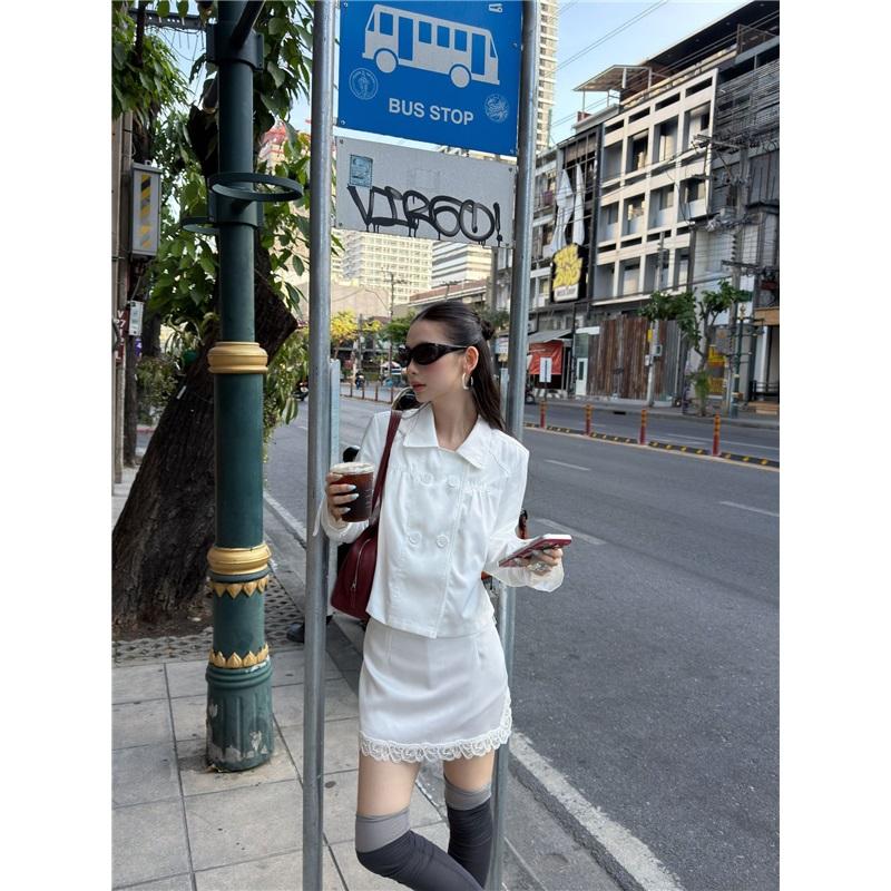 

Retro Double-breasted Design Short Trench Coat Jacket One Size білий