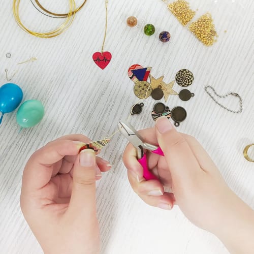 SPEEDWOX Mini Nippers, Small 3" Wire Cutter with Pink PVC Handle, Jewelry Pliers for Beading Jewelry Making DIY Craft Hobby Supplies