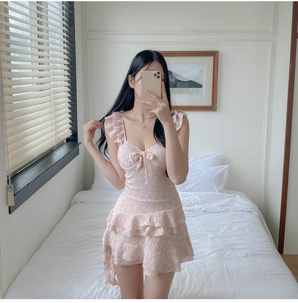 [Flower fairy sweet girl pure desire dress swimsuit small flying sleeves thin belly hot spring vacation conservative