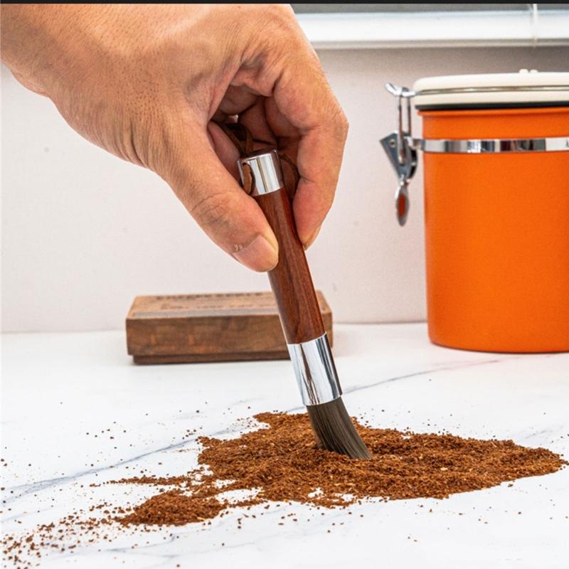Wood Handled Espresso Machine Cleaner Coffee Equipment Cleaning Brush with Soft Bristles Practical Accessory