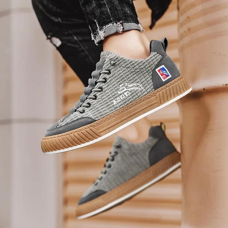 Men's Canvas Shoes New Four Seasons Fashion Youth Comfortable Flat Bottom Casual Shoes Outdoor Thick Sole Sports Shoes Soft