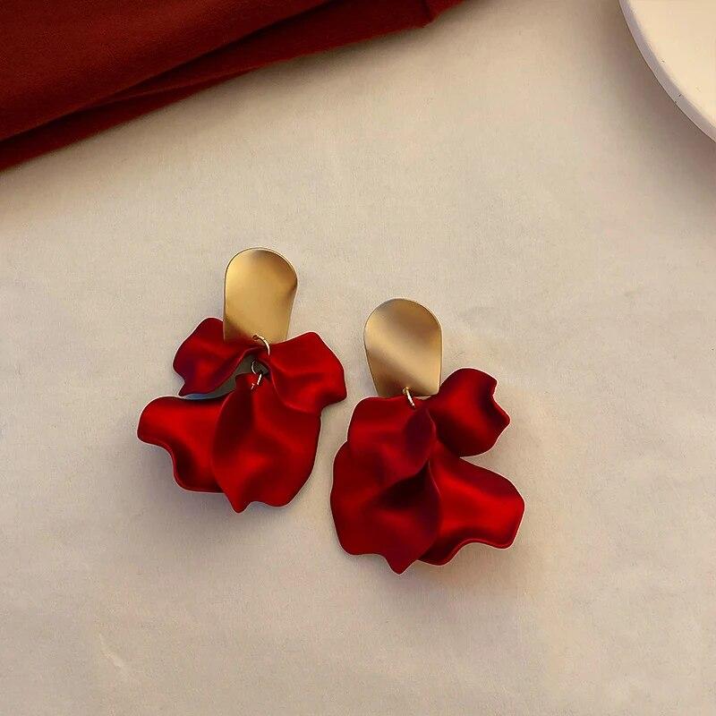 Colorful Petal Earrings for Women Retro Fashion Soldi Color Flower Dangle Earrings Fashionluxury Designer Jewelry Date Nights