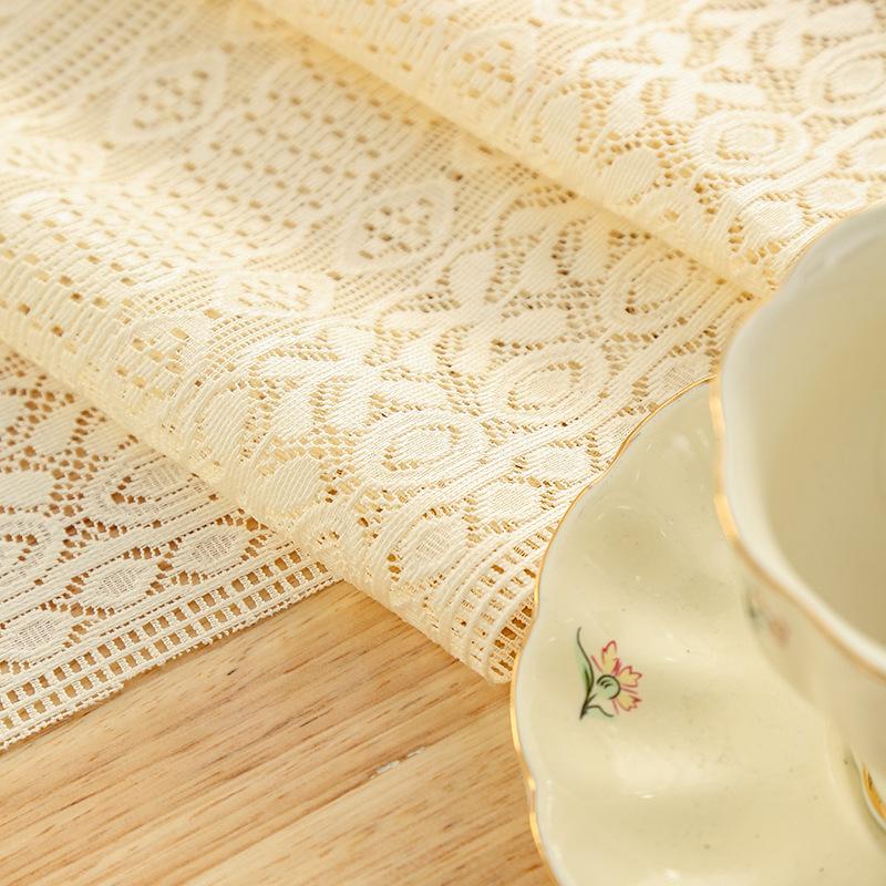 Vintage American Style Crochet Hollow Linen Lace Table Runner with Tassels | Woven Polyester Square Floral Pattern | for Dining Room, Cabinet