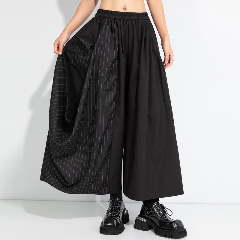 

2025 Autumn Casual Wide-Leg Pants with Irregular Stripe Patchwork and Elastic Waist in Plus Size L (130-160 jin) чорний
