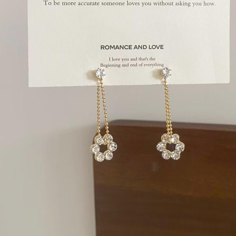 Korean Rhinestone Flower Tassel Earrings: Elegant, Light Luxury, Versatile Front/Back Studs, Fashionable and Fresh.