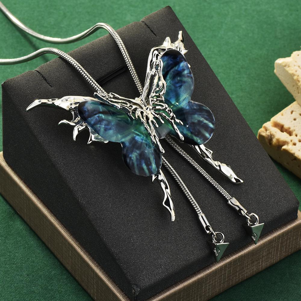 

Trendy Temperament Blue Butterfly Tassel Pendant Pull-out Adjustable Snake Bone Chain Necklace for Women Stainless Steel Jewelry синий