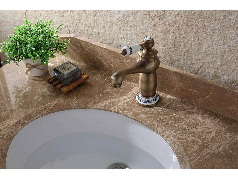 Evropská starožitná růžově zlatá a nefritová magická lampa umyvadlová baterie - Horká/studená směšovací