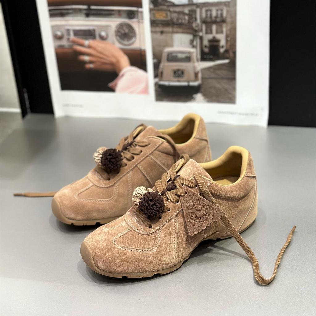 2025 Autumn New Retro German Training Shoes Women's Niche Design Casual Soft Sole Niche Round Head Lace-up Versatile Forrest Gump Shoes