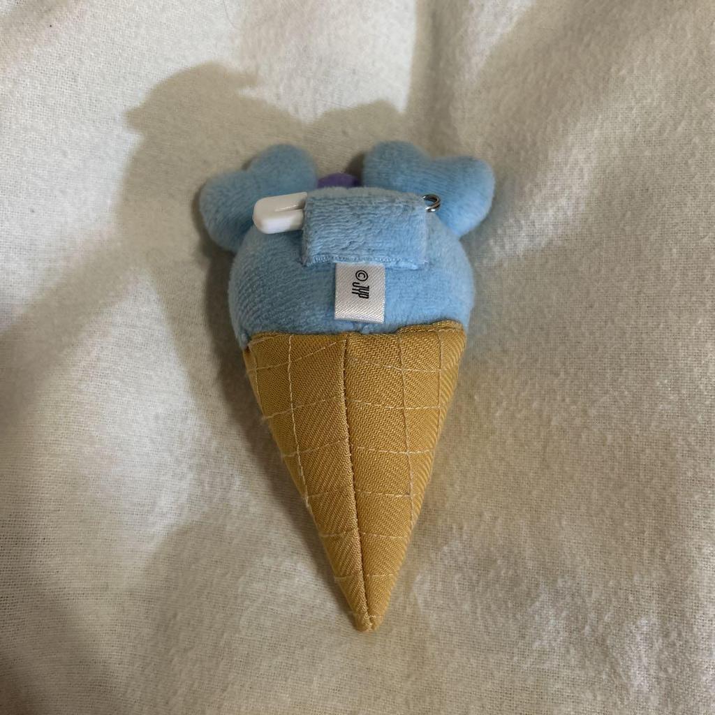 [USED] TWICE Popup 2023 Ice Cream Plush Badge Nayeon Naburi