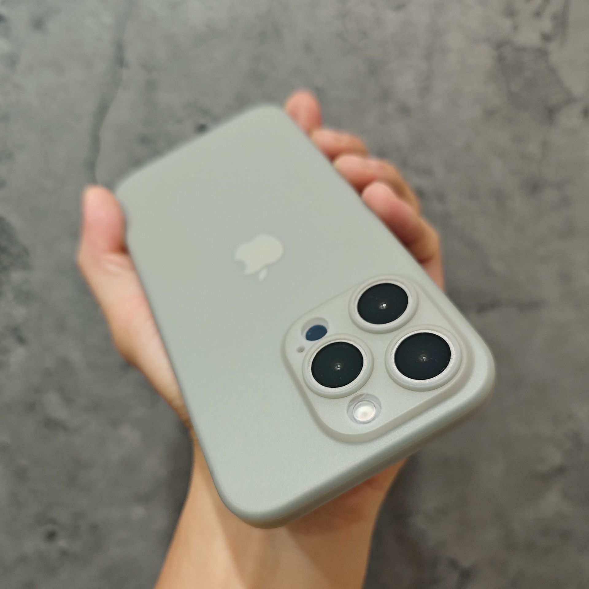 

Для IPhone 17 Pro Ультратонкий Імпортний PP Не Жовтіє для Apple 15 Promax Чохол для Телефону 16e Матовий Дихаючий For Apple 17Promax [integrated button]