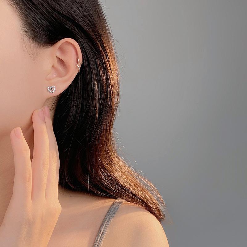French Butterfly Love Mini Small Earrings Women's Ear Care Machine Earrings