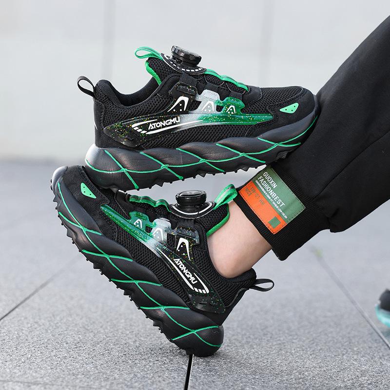 Running shoes light girls' and children's sports shoes button new breathable children's shoes boys' and boys' toilet shoes spring and autumn 2025