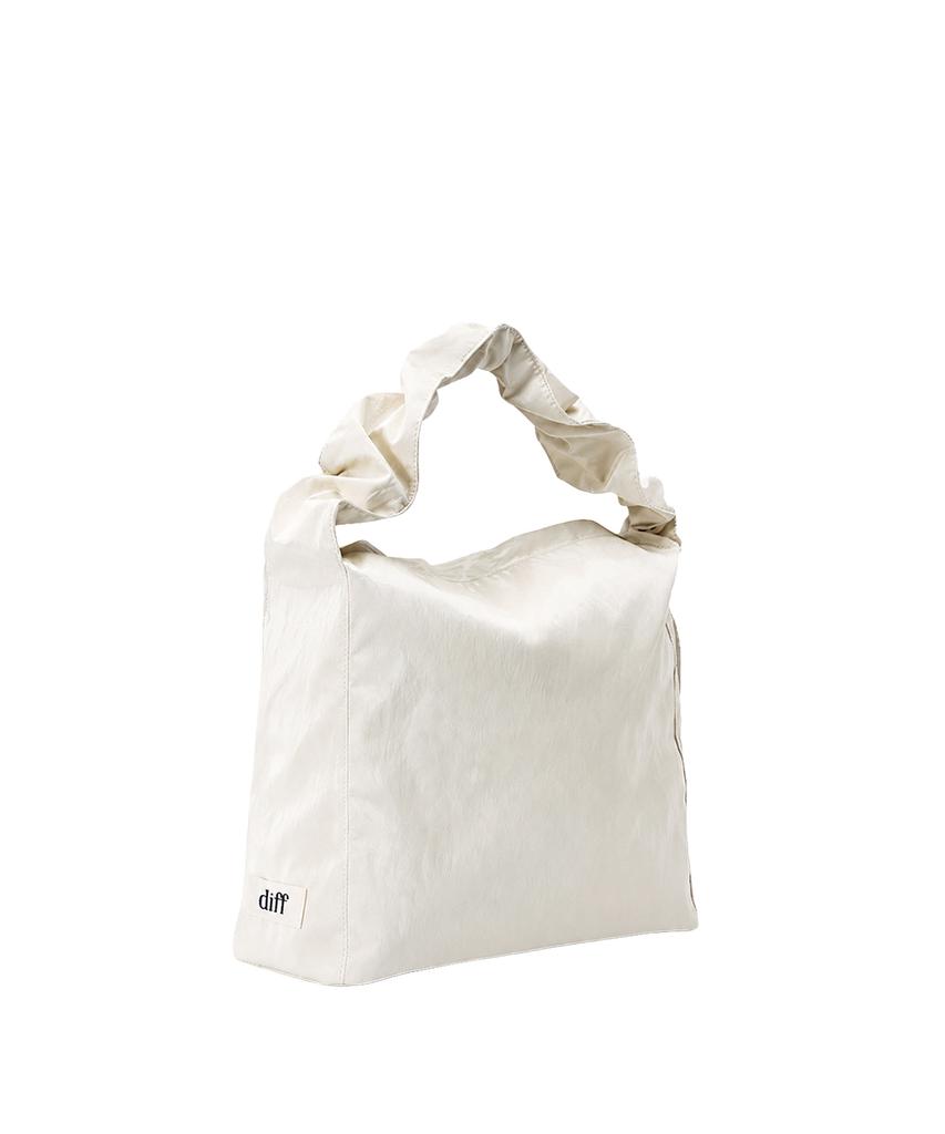 Diff Hobo Bag L Satin (Oatmeal)