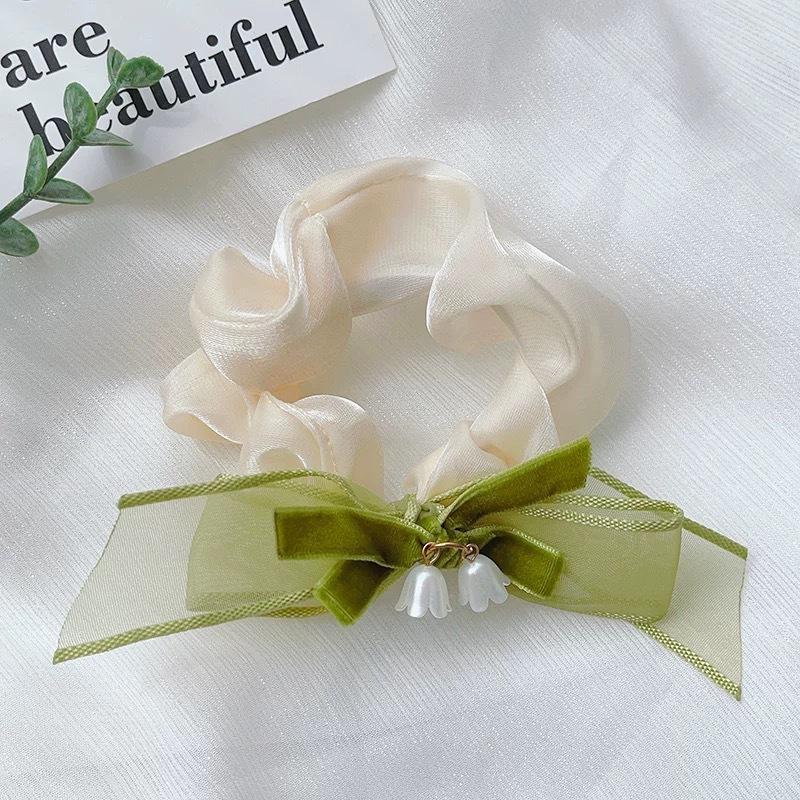 Camellia Flower Hair Scrunchies for Women, Elegant Floral Hair Ties, Elastic Hair Bands, Ponytail Holders, Hair Accessories