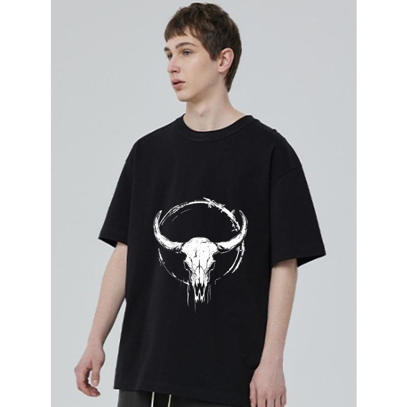 Black T-Shirt with Bull Skull Print for Casual Wear