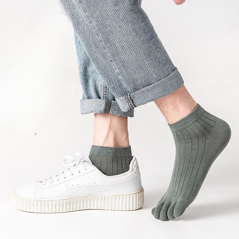 Men's Thin Striped Breathable Short-sleeved Anti-athlete and Sweat-absorbing Short-sleeved Cotton Socks with Toe Separation