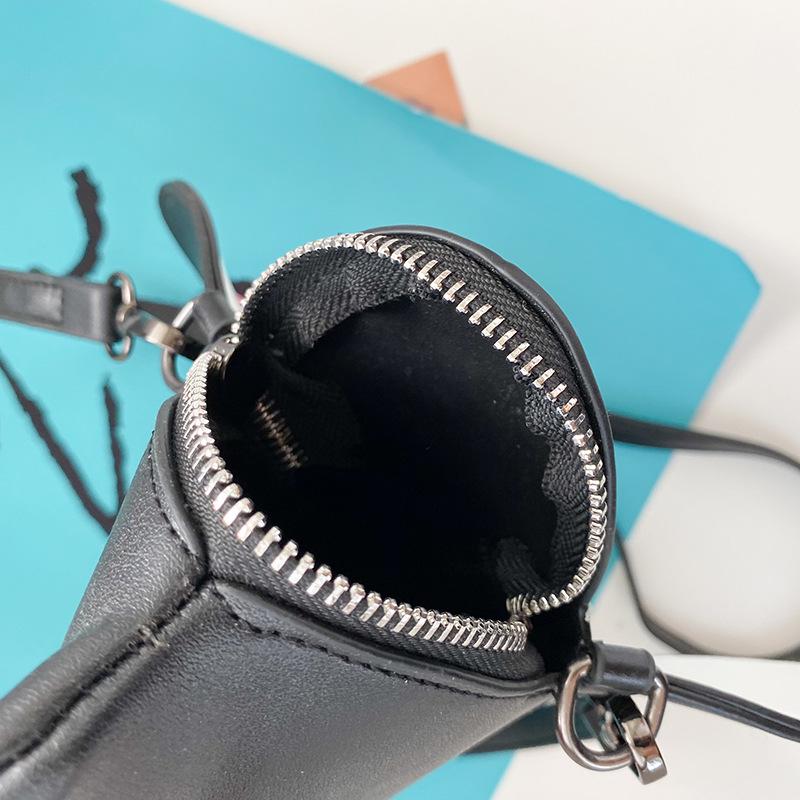 2025 New Japanese-style Cute Doll Shark Women's Shoulder Bag Fresh and Adorable Animal Crossbody Bag Color-Blocked Cartoon Bag