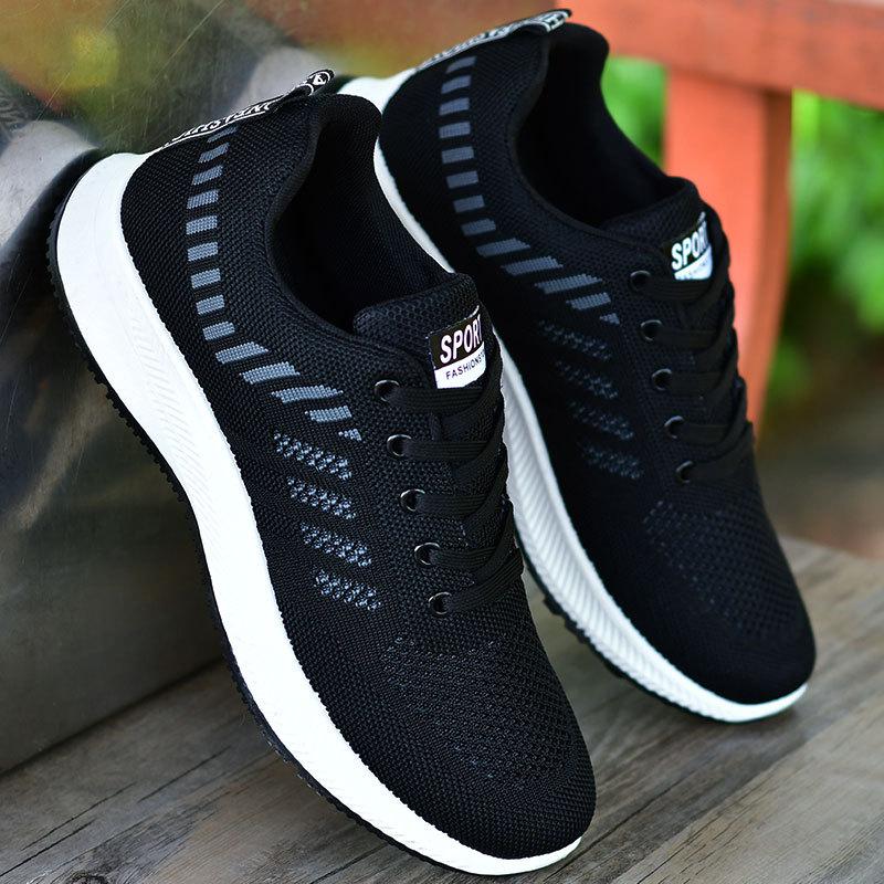 Herrstickade Andningsbara Sneakers Lätta Bekväma Sport Löparskor Snörning Casual Skor för Män Tenisskor Zapatillas Hombre