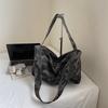 Borsa Boston in Tela Camouflage 2025: Grande Capacità Pendolare & Casual Stile Cuscino a Tracolla
