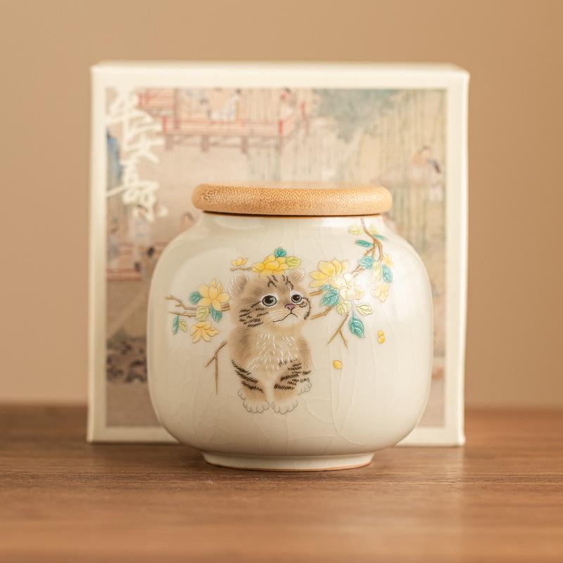 cute cat ceramic tea can small can portable car storage tea can moisture-proof sealed tea storage tank tea can