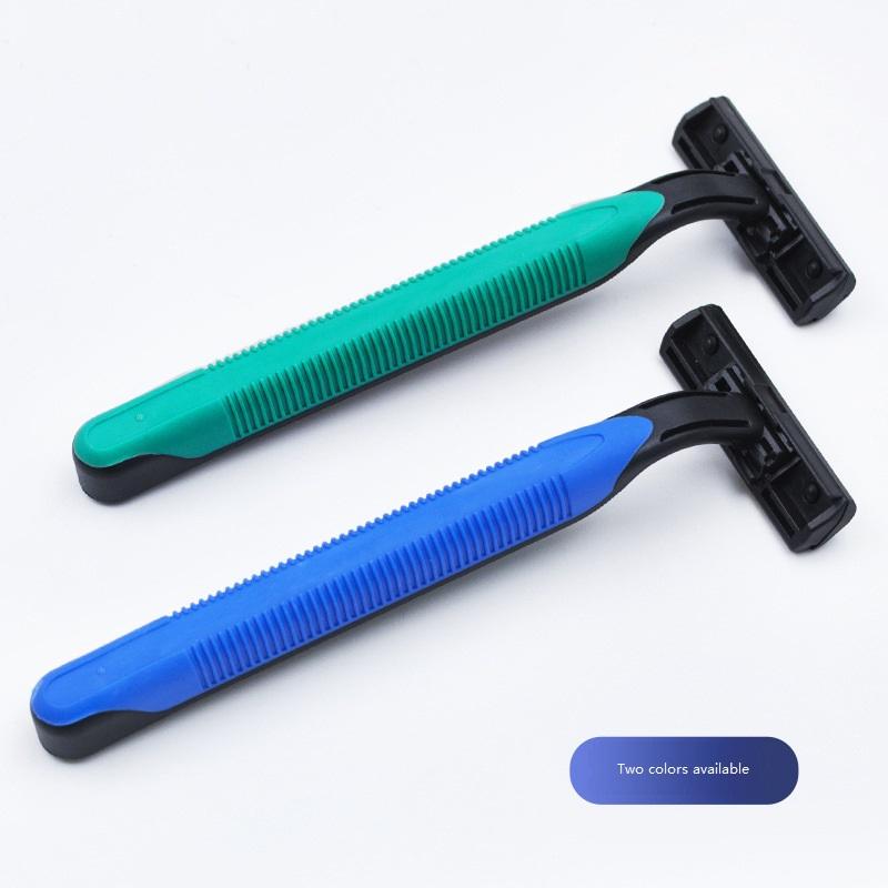Disposable Razors Are a Must-have for Travel