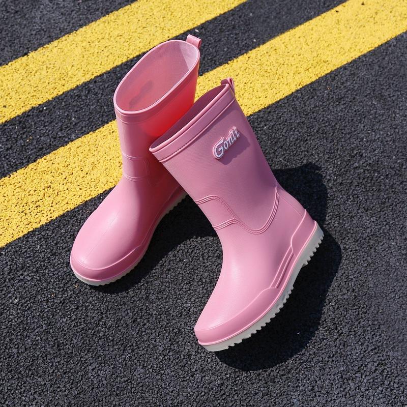 New women's medium rain boots outdoor waterproof medium tube rain shoes lightweight kitchen work waterproof rubber overshoes
