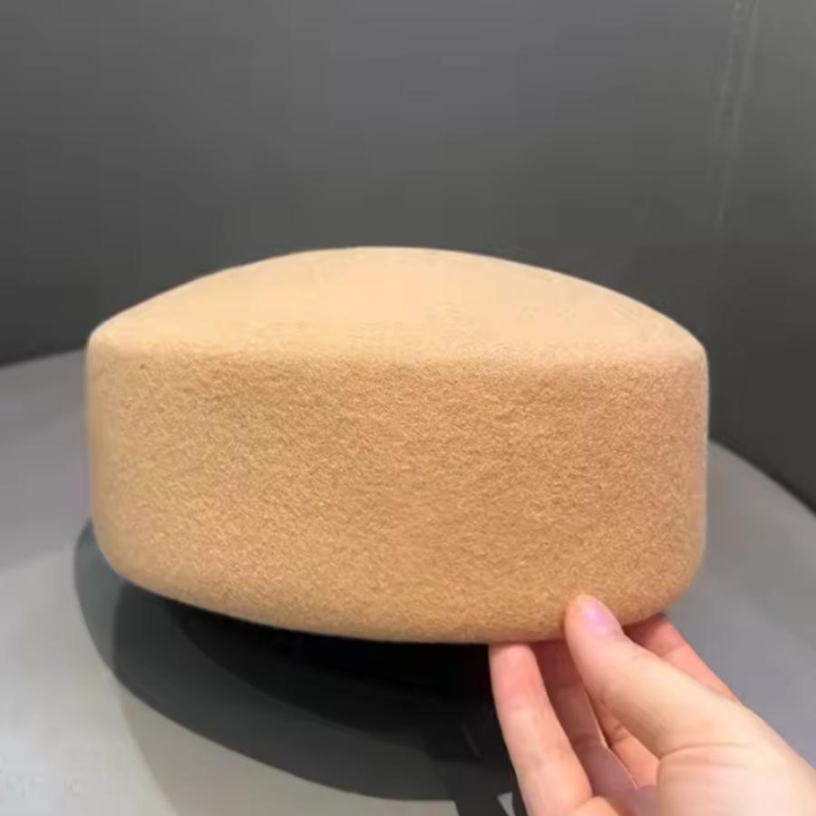 Neue Damen 100% Woll-Barettmütze - Herbst/Winter Französische Filz-Flachkappe Pillbox-Stil
