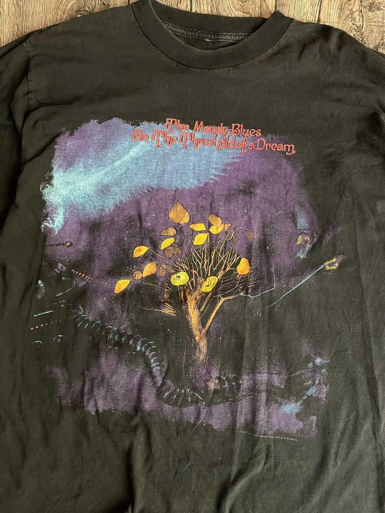 The Moody Blues On The Threshold Of A Dream Unisex Cotton T-Shirt UB034 Unisex T-Shirt S