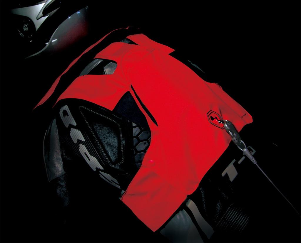 Kamizelka z poduszką powietrzną Airbag rozmiary XL Hit-Air (Mugen Denko) RS-1 Rurka, Poliuretan, Czerwona, (pasuje na XL-3XL) [HTRC2.2]