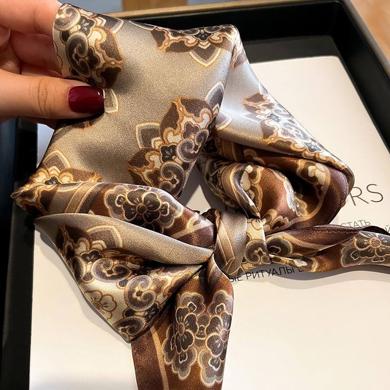 Silk silk scarves for women's high-end sense, big-name mulberry silk, thin fashion small square scarf, scarf decoration, neck protection, shawl, headb