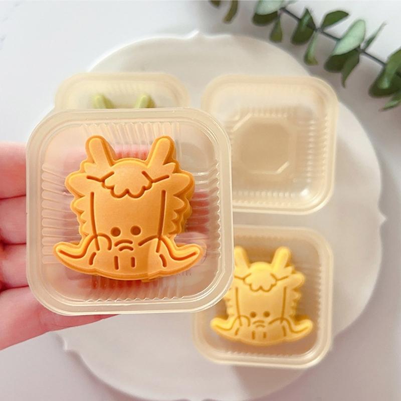 Dragon Head Chinese Cake Stamp Traditional Chinese Cake Mold with Cute Pattern for Festive Celebraation