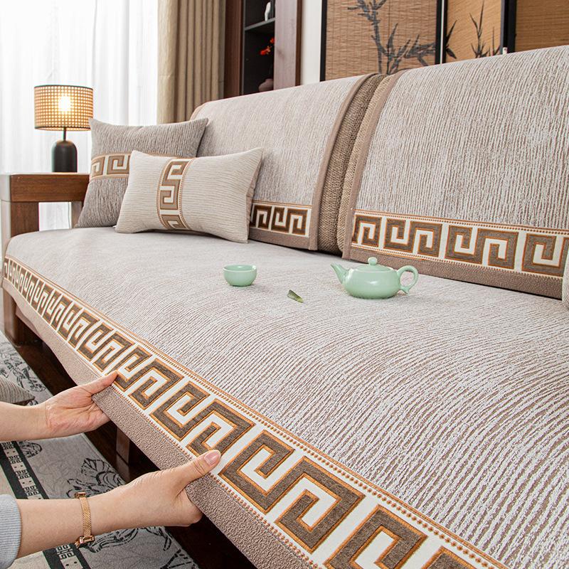 Sofa Cushion Four Seasons Universal Fabric Non-Slip Nordic Simple Modern Chenille New Chinese Seat Cushion Leather Sofa Cover Towel