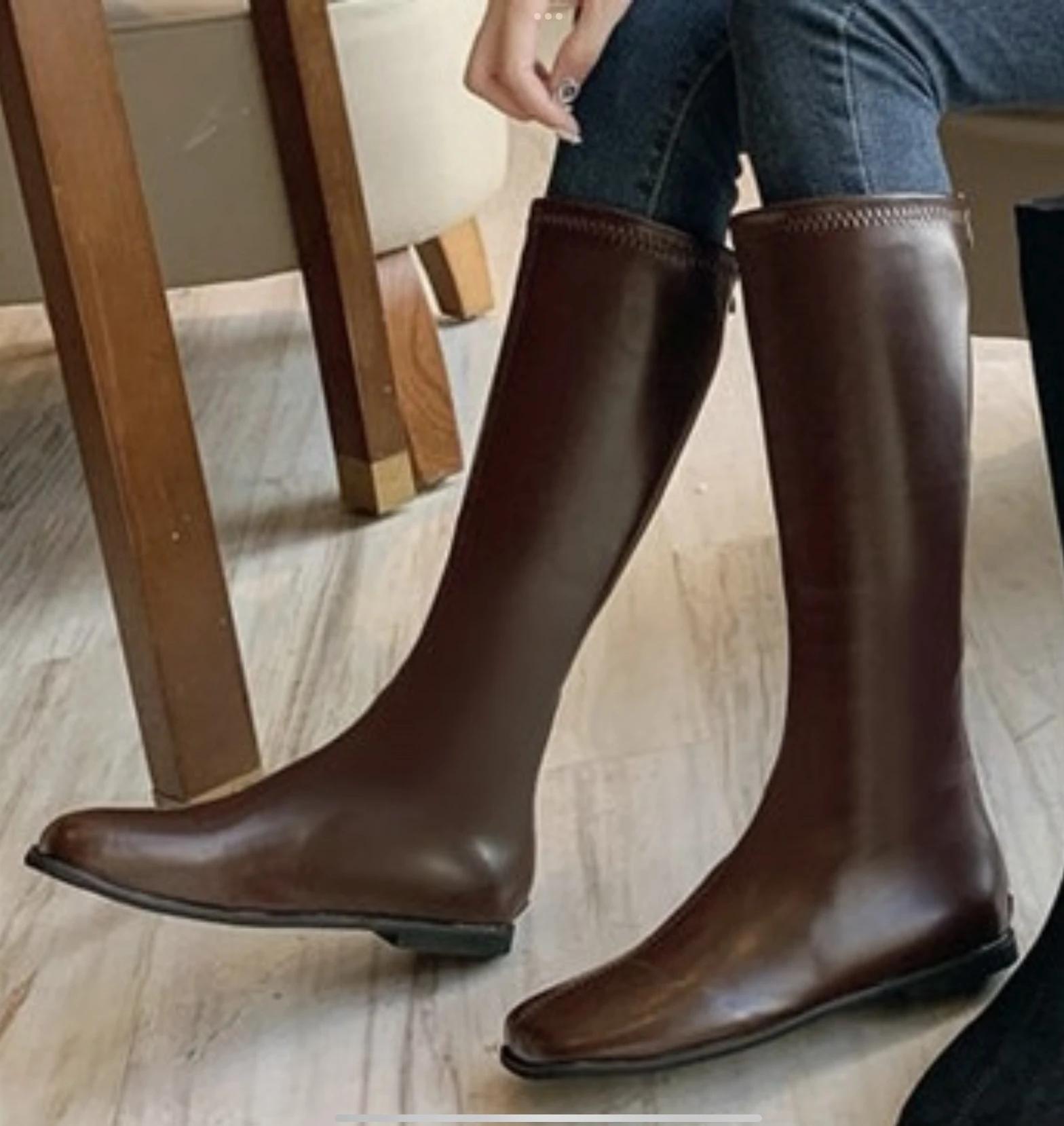 Модные женские высокие сапоги — фото 8