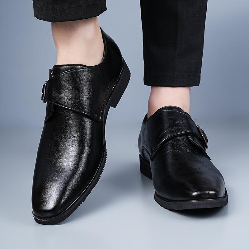 Fashion 2025 New Designer Big Size Leather Shoes for Men Spring Autumn Solid Color Buckle Dress Shoes Male Fashion Casual Shoe Man