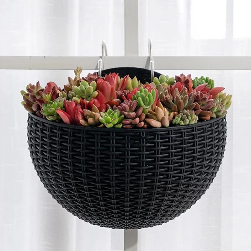 Flower Pot Exquisite Wall-mounted Plastic Wall Hanging Basket Flowerpot for Outdoor Garden Balcony Planter Bucket Home Decor