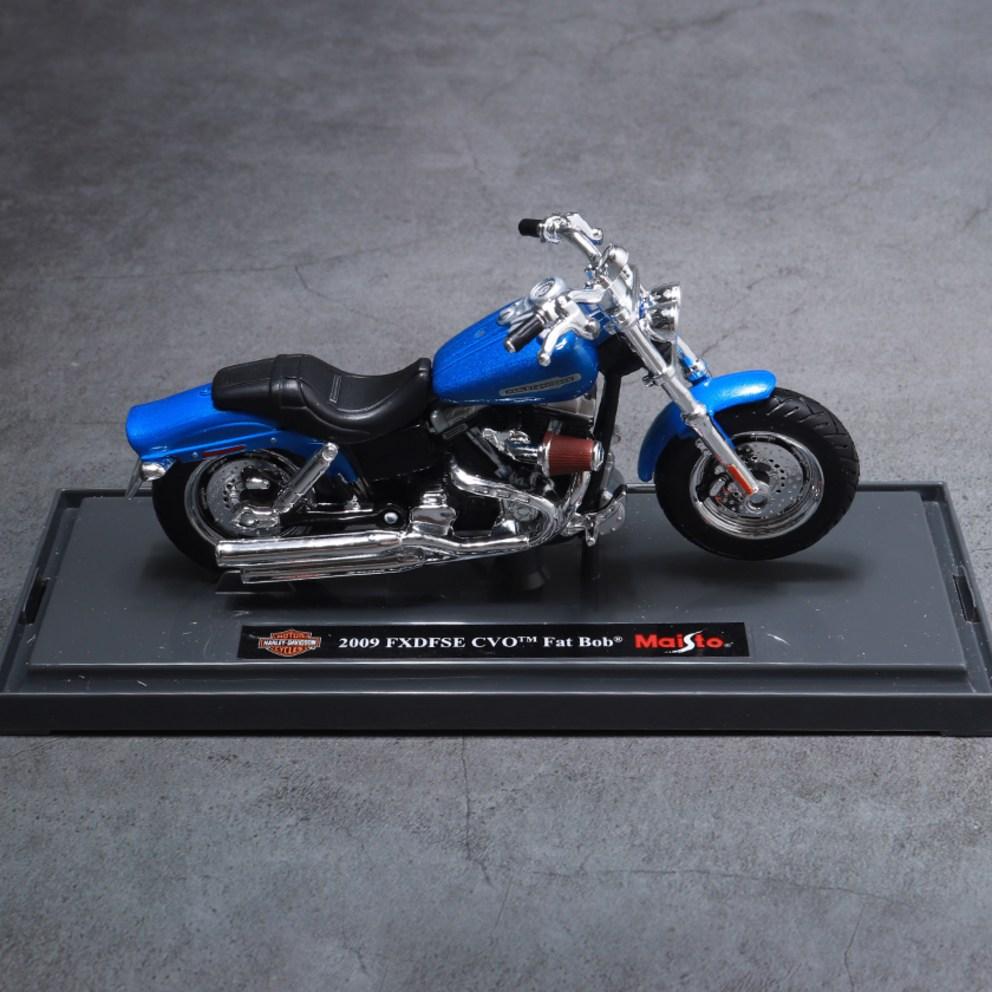 Maisto 1:18 Harley-Davidson 2009 FXDFSE CVO FAT BOB Alloy Diecast Motorcycle Model