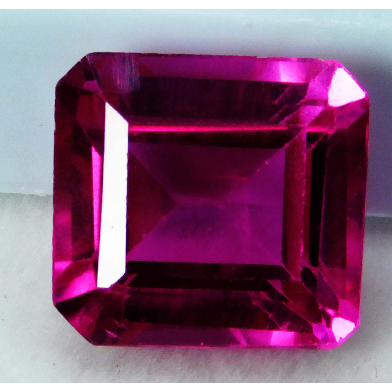 

Square Cut 11 Carat Natural Sapphire Pink Loose Gemstone CERTIFIED Earring Size 12.2 mm approx рожевий