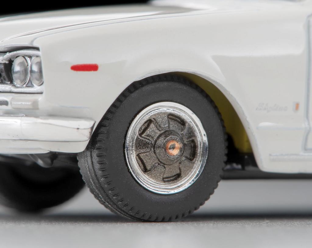 TOMYTEC Tomica Limited Vintage LV-163c Nissan Skyline 2000 GT-X (White) 1972 Model, Completed Model, 334392