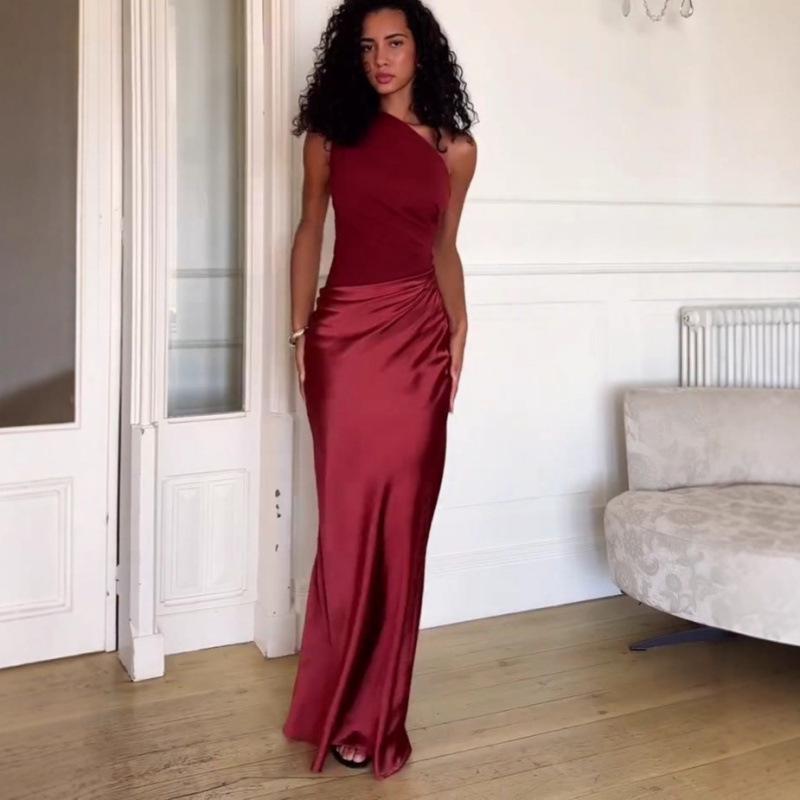 

2025 Spring Asymmetrical Neck Sleeveless Solid Color Open Back Hip-Hugging Casual Dress XXL