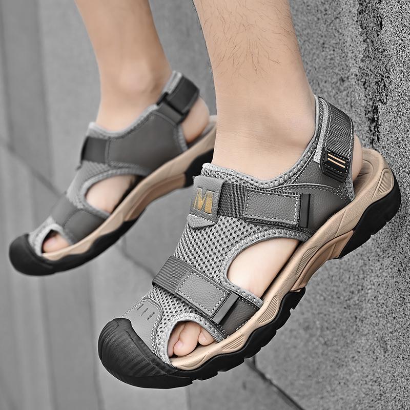 Fashion Summer Men Sandals Genuine Leather Mens Casual Shoes Outdoor Men Leather Sandals for Men Beach Shoes Roman mens Shoes