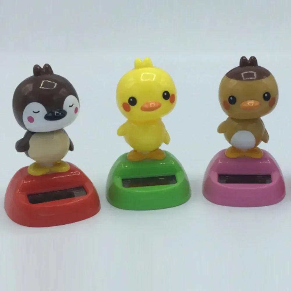 Heta Nya Solenergi Bilinteriör Prydnader Djur Docka Figur Gunga Skaka Modellbil Instrumentbräda Dekoration Roliga Semestergåvor