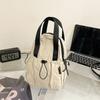 Breast Bag Women's Lightweight and Lightweight Nylon Bag Sports Shoulder Mobile Phone Bag Commuter Backpack