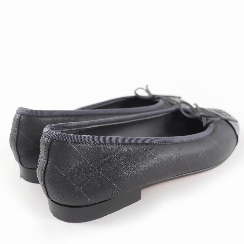 Great CHANEL Ballet Shoes COCO Mark Logo Design Leather Pumps Gray 35.5 G02819 Used