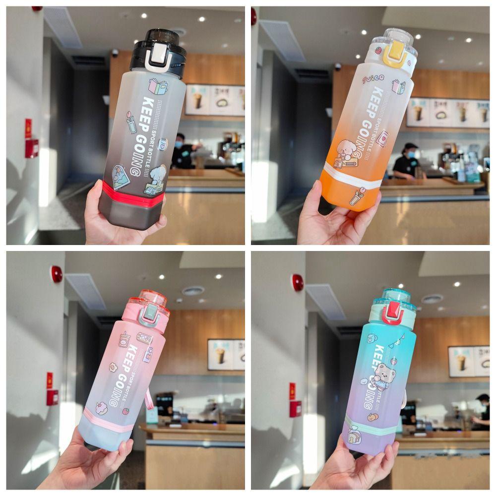 700ML Plastic Water Cup Two-color Cute Sports Kettle Colorful Sports Water Bottle School