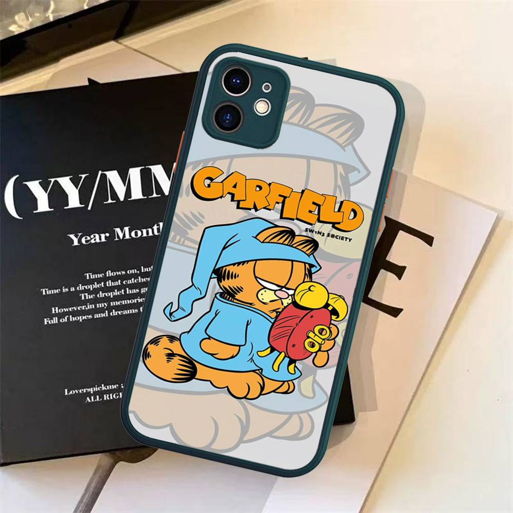 Classic Comic Strip G-Garfield For iPhone 16 15 14 13 12 11 Pro Max X XS MAX Plus Translucent Black Phone Cover