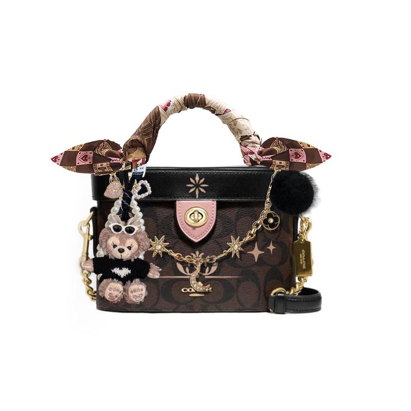 

COACH handbag [Customized bag] Kay 20 classic presbyopia logo logo zipper closure star moon sun chain doll fur ball ribbon artificial Rime basic style чорний