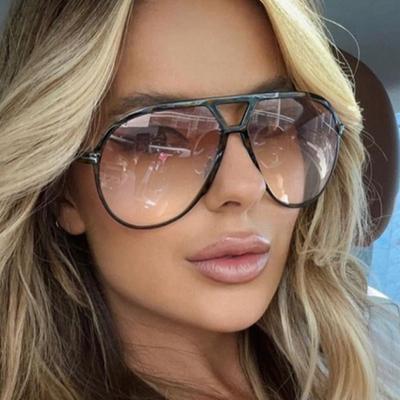Yeni Moda Kadın Güneş Gözlüğü Retro Büyük Çerçeve Güneş Gözlüğü Trend Açık Hava Tatil Erkek Gözlüğü Harf Kurbağa Ayna Uv400