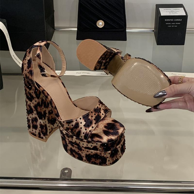 Modowy Styl Pokazu Mody Modne Dżety Wzór Lamparta Damskie Sandały Gladiator Lato Podwójna Platforma Koturny Grube Wysokie Obcasy Buty
