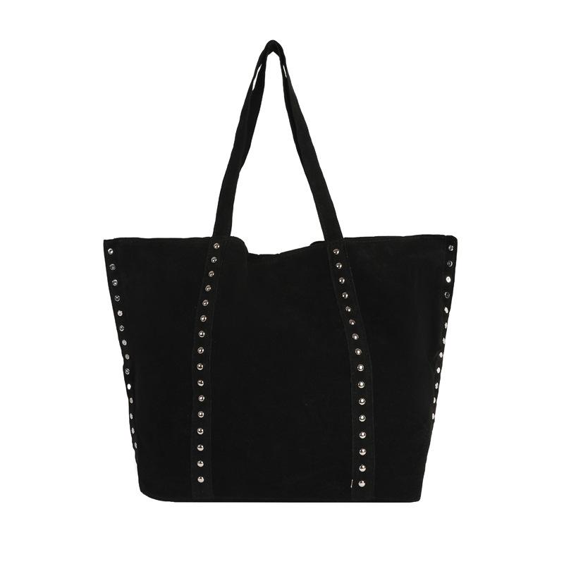 

Frosted rivet bag Large capacity women s tote bag Versatile bucket bag Commuter shoulder bag Fashion casual handbag чорний