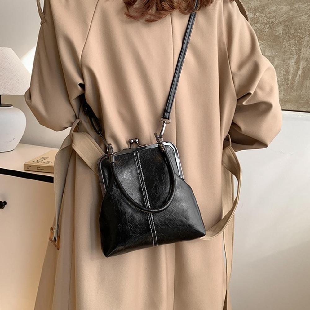 Elegant Kiss Lock Shoulder Bag Large Capacity PU Leather Chinese Style Crossbody Bag Solid Color Retro Vintage Women's Handbag
